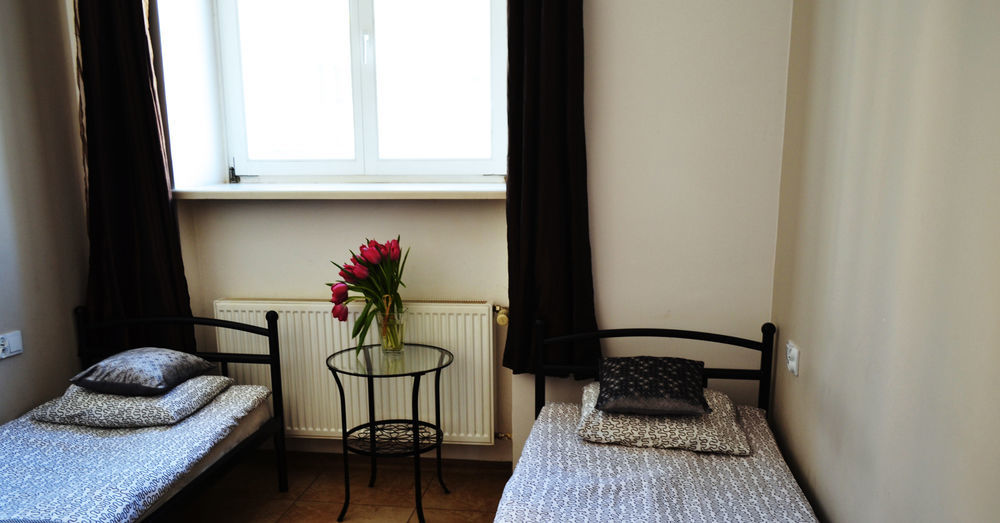 Puffa Hostel Lux Варшава Экстерьер фото